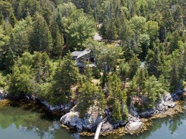 House for sale in Penobscot, Maine