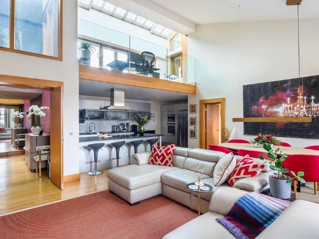 Flat for sale in Covent Garden, Isle Of Man