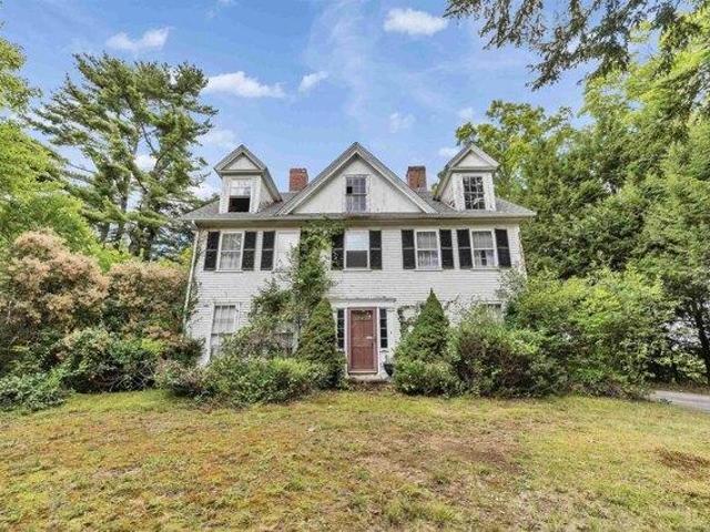 House for sale in New Hampshire