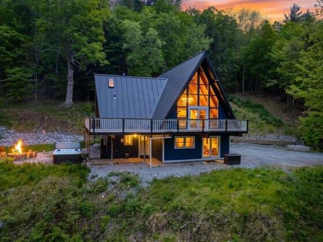 House for sale in Pittsfield, Vermont