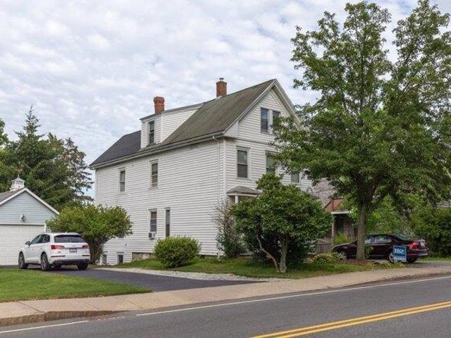 House for sale in North Plymouth, Plymouth