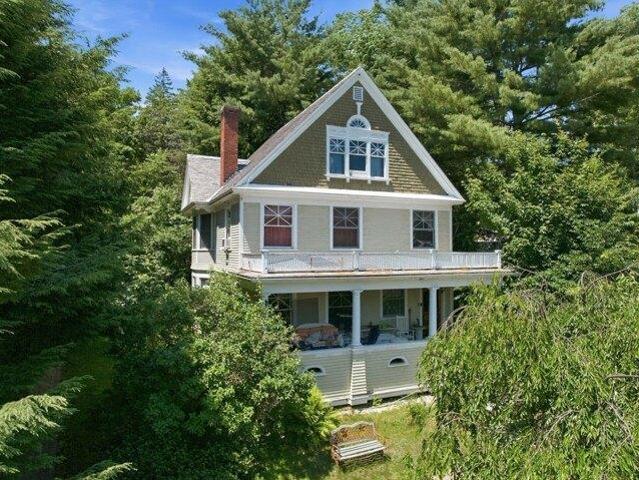 House for sale in New Hampshire