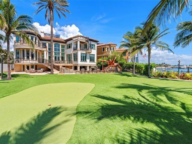 House for sale in Pompano Beach