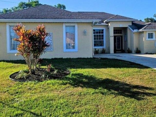 House for sale in Port Saint Lucie