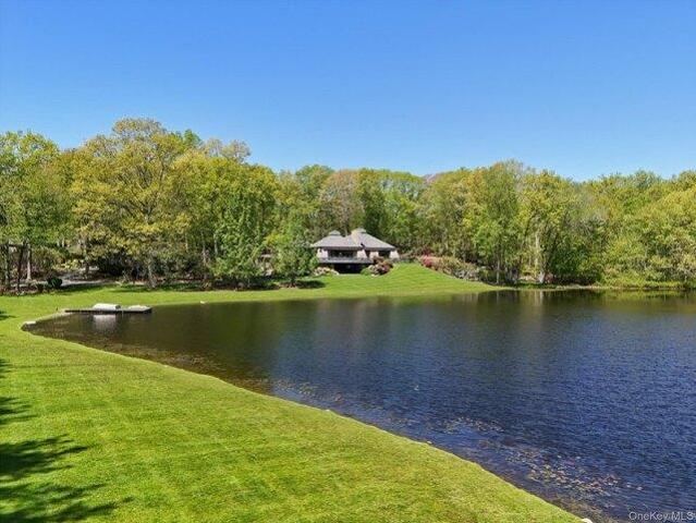 House for sale in Pound Ridge, New York