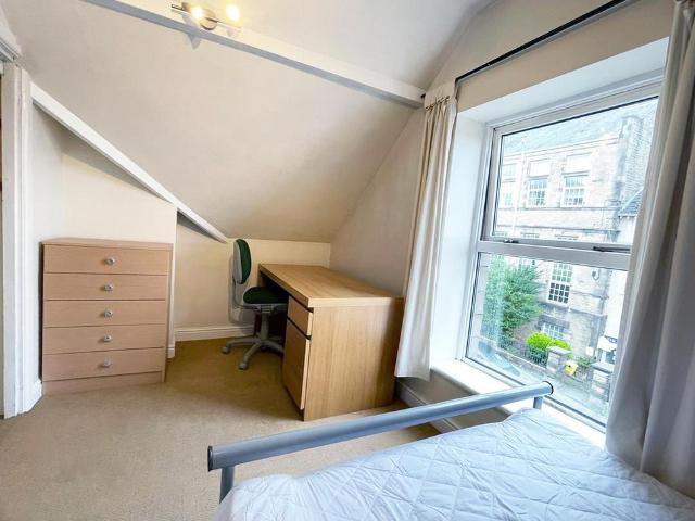 House for rent in Greaves, Bare