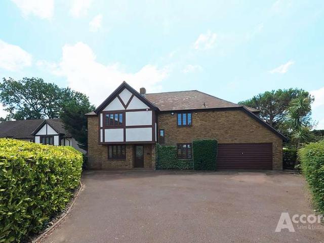 Property for sale in Emerson Park, Greater London