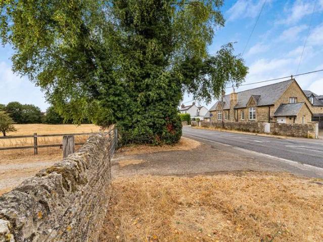 Property for sale in Long Hanborough, West Oxfordshire