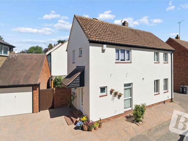 Property for sale in Ongar, Epping