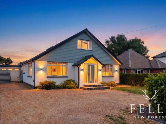Property for sale in Ringwood, Ashurst Bridge