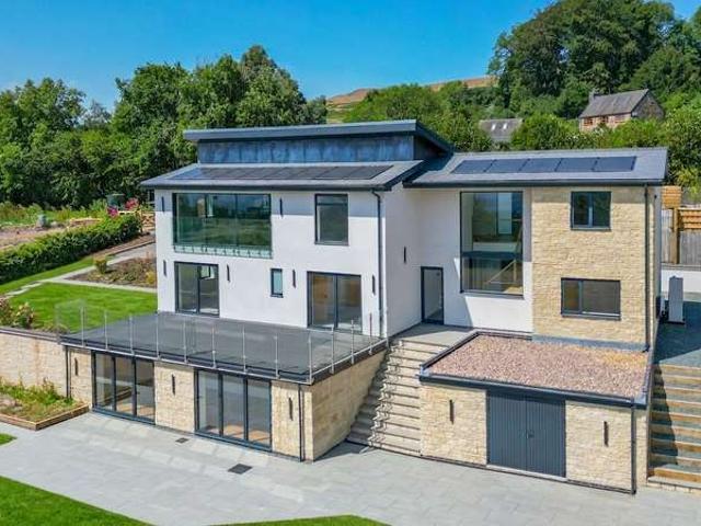 Property for sale in Foxwood, Doddington