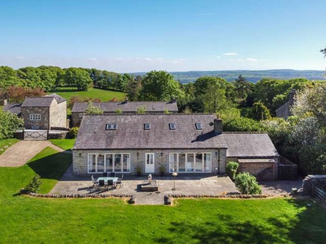 Property for sale in Crossflatts, West Yorkshire