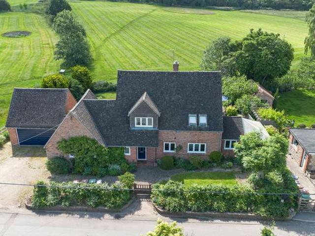 Property for sale in Dromore, Oxfordshire