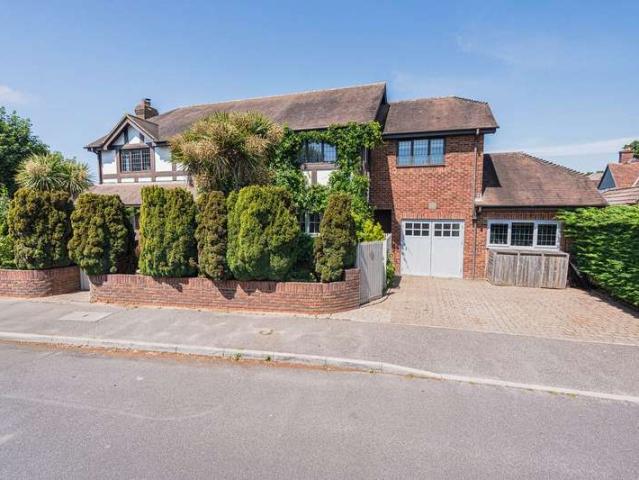 Property for sale in Fairmile, Christchurch