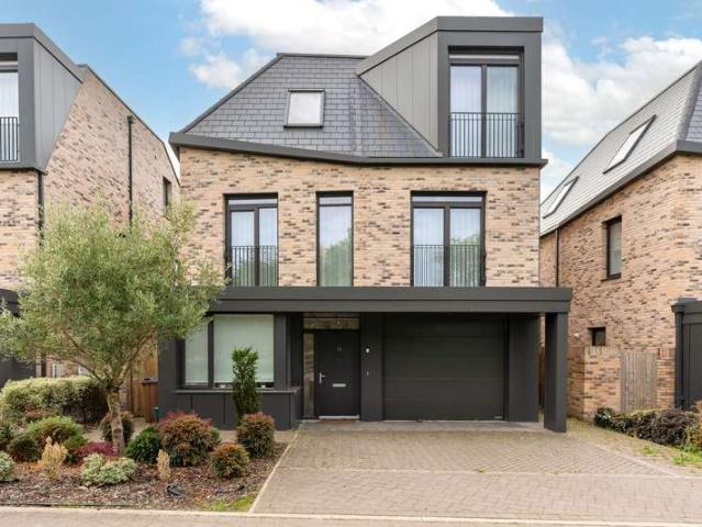 Property for sale in Barton Park, Oxford