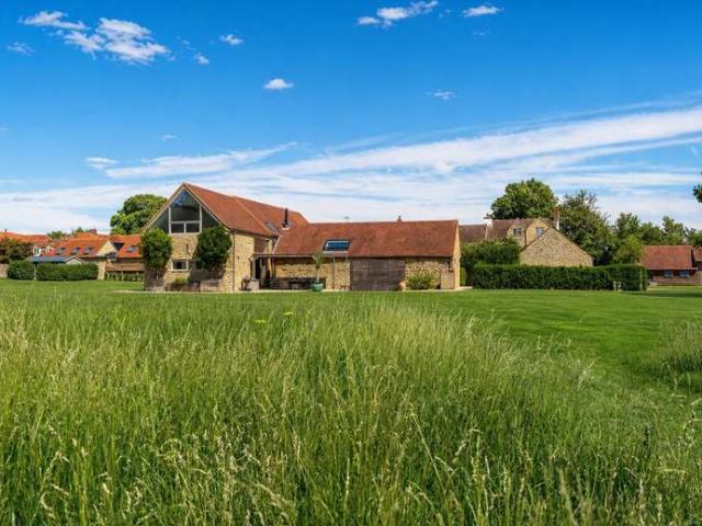 Property for sale in Dry Sandford, Dromore