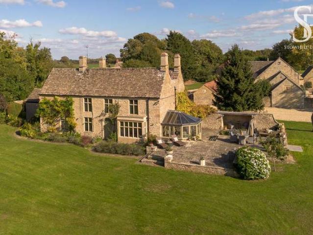 Property for sale in Lechlade, Fossebridge
