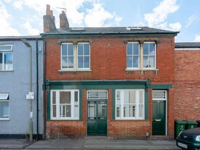 Property for sale in The Slade, Oxfordshire
