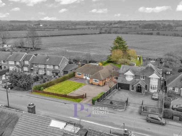 Property for sale in Sutton Cheney, Barton
