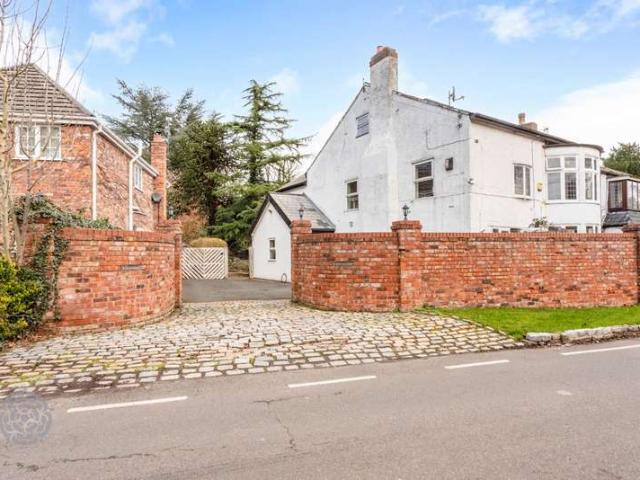 Property for sale in Little Town, Warrington