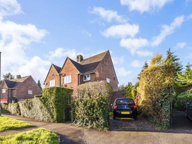 Property for sale in Stanmore, Hampshire