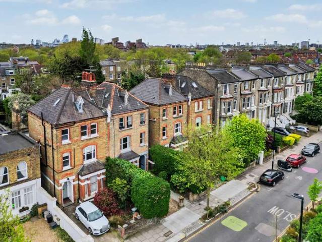 Property for sale in Finsbury Park, Greater London