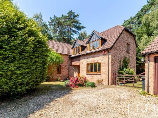 Property for sale in Avon Castle, St Ives