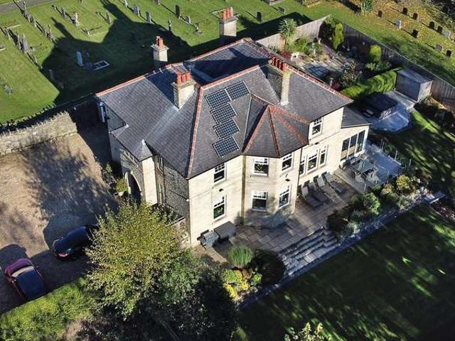 Property for sale in Caldermoor, Burnedge