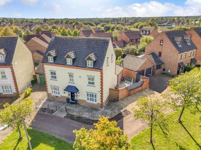 Property for sale in Monkston Park, Milton Keynes