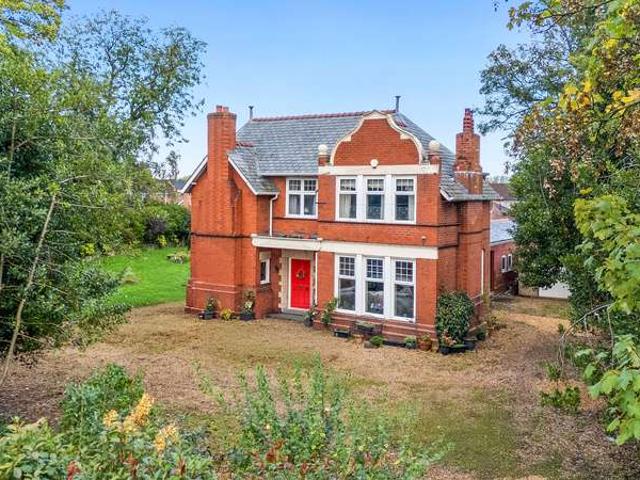 Property for sale in Paddington