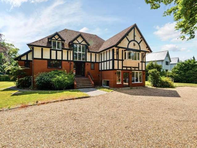 Property for sale in Bray Wick, Bray