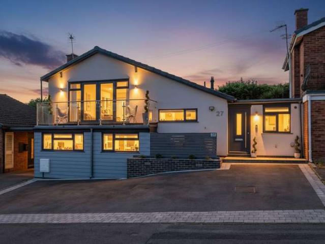 Property for sale in Catshill and North Marlbrook CP, Bromsgrove