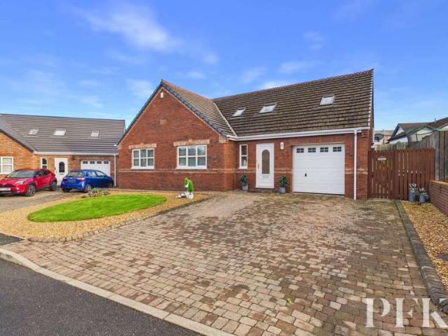 Property for sale in Bolton Low Houses, Boltons