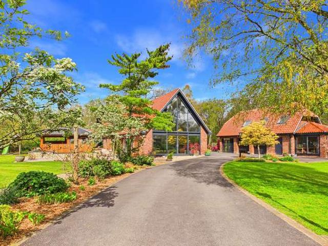 Property for sale in Skellingthorpe, North Kesteven