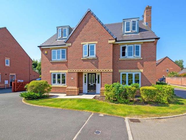 Property for sale in Chapelford, Warrington