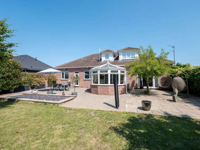 Property for sale in Bramley, South Yorkshire