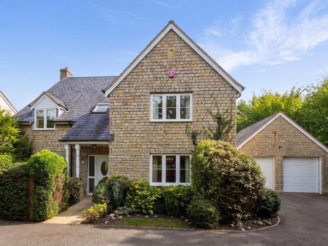 Property for sale in Lympsham, Somerset