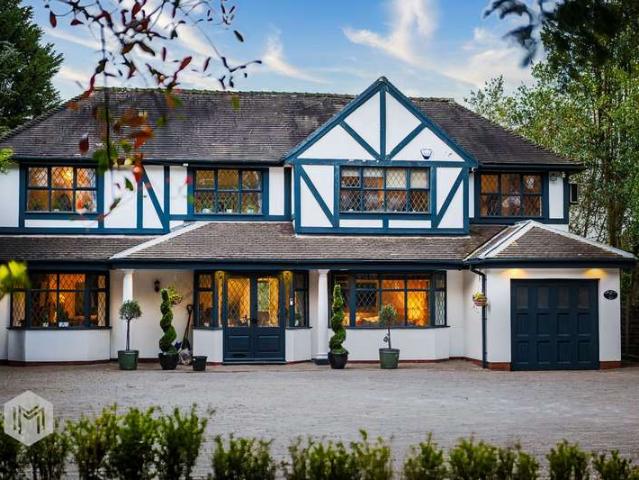 Property for sale in Stand, Bury