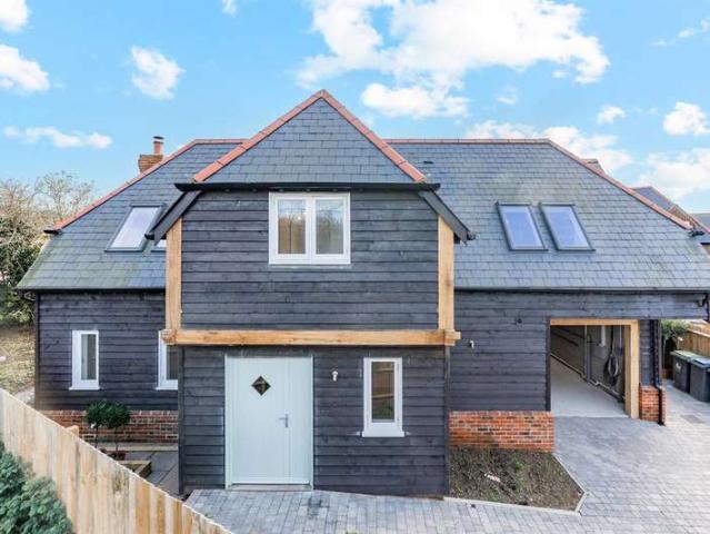 Property for sale in Seasalter, Canterbury