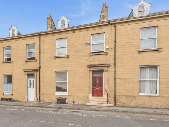 Property for sale in Huddersfield, Kirklees