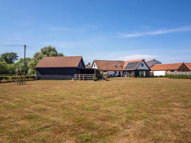 House for sale in Burgh St Peter, Norfolk