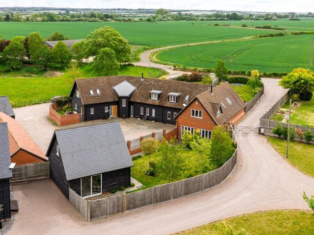 House for sale in King's Walden, Hertfordshire
