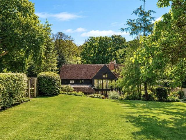 House for sale in Duton Hill, Essex