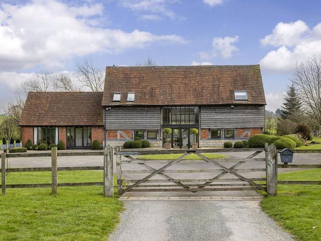 House for sale in Alderminster, Warwickshire