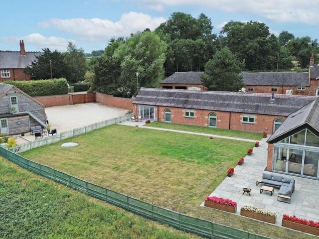 House for sale in Beamhurst, Staffordshire