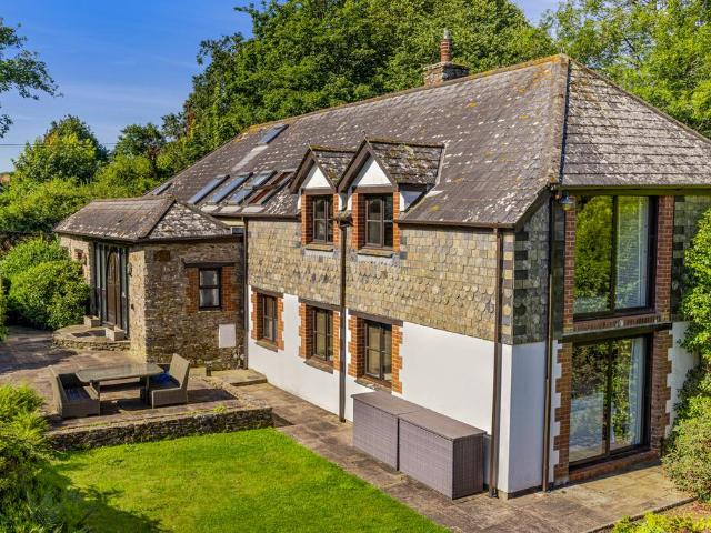 House for sale in Strode, Devon