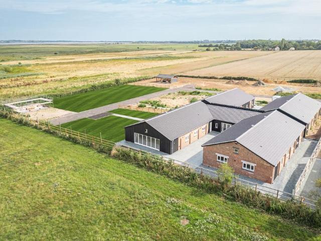 House for sale in Stokesby, Norfolk