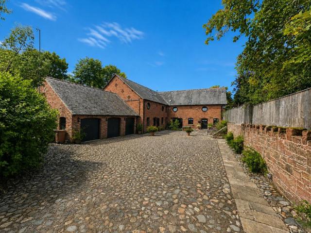 House for sale in Gayton, Wirral