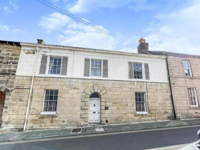 House for sale in Alnwick, Northumberland