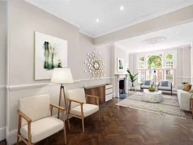 Apartment for sale in Parsons Green, Fulham